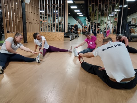 Cours de self-défense à Falaise : maîtriser une agression grâce aux clés articulaires