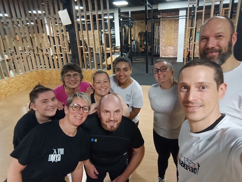 Cours de self-défense à Falaise : maîtriser une agression grâce aux clés articulaires