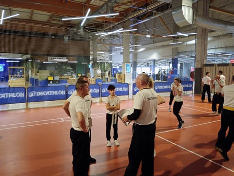 Quel matériel pour suivre un cours de self-défense à Caen ?